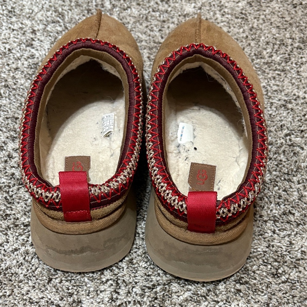 UGG Women’s Tasman Chestnut Slip-On Suede Clog - Chestnut with Red Trim - Picture 2 of 5